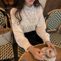 Элегантная кружевная блузка с воротником-стойкой Элегантный каваи