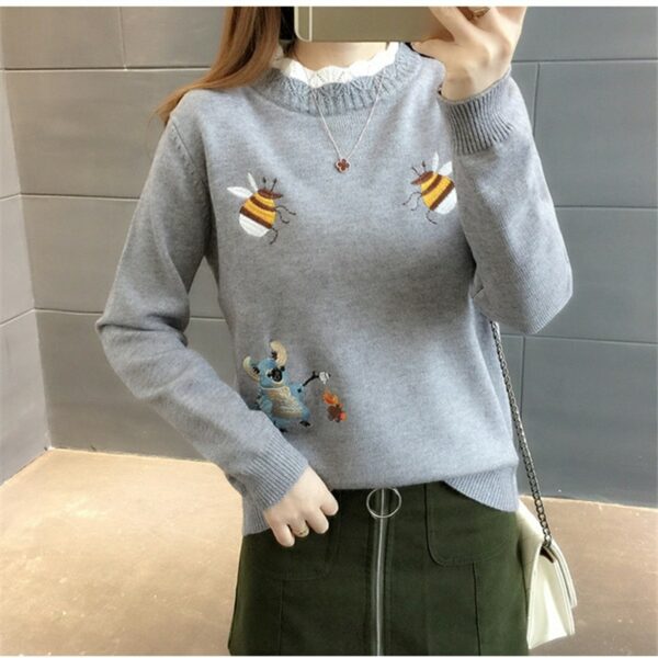 Little Bee Embroidery Sweater Korean kawaii