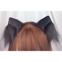 orelha de gato preto puro
