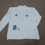 Little Bee Embroidery Sweater