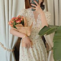 Sukienka w stylu vintage z kwiatową koronką Kwiatowy kawaii