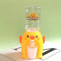 Mini dispensador de agua de dibujos animados lindo bebiendo kawaii