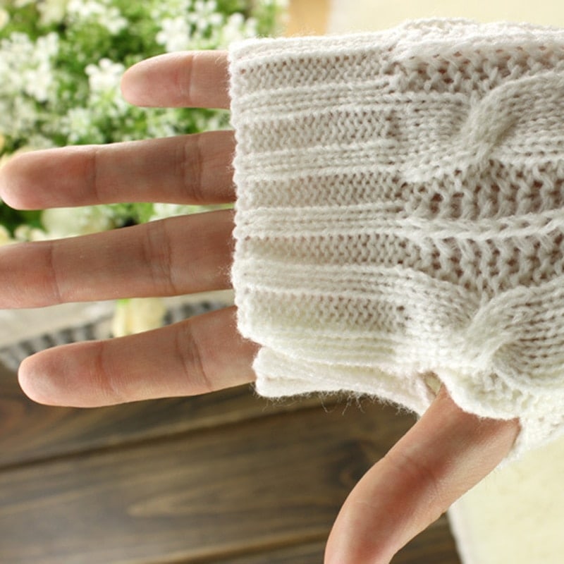 Fashion Long White Knit Gloves