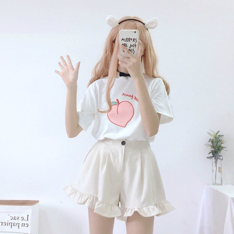 What Tops are suitable for kawaii Styles?