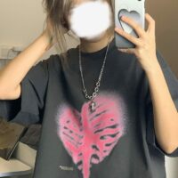 Koszulka z nadrukiem klatki piersiowej Kawaii Harajuku