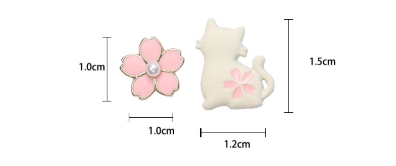Simple Cat Flower Stud Earrings